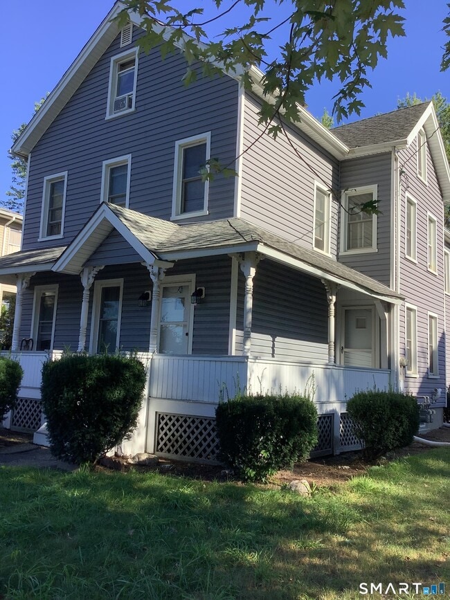 10 Burritt Ave Unidad 1st. Floor