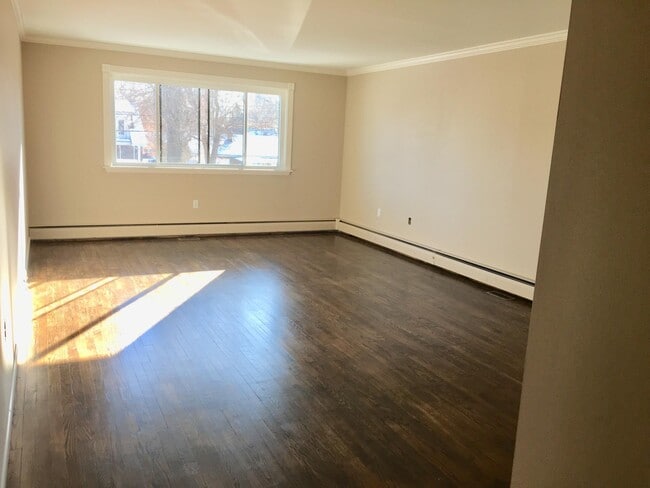 Photo - 3643 N Front St Unit B