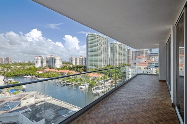 Photo - 19707 Turnberry Way Unit 12L