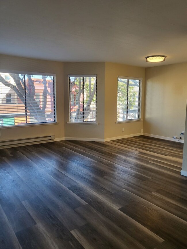 One Bedroom Available Now in the Mission!! - One Bedroom Available Now in the Mission!! Apartamento Unidad 101