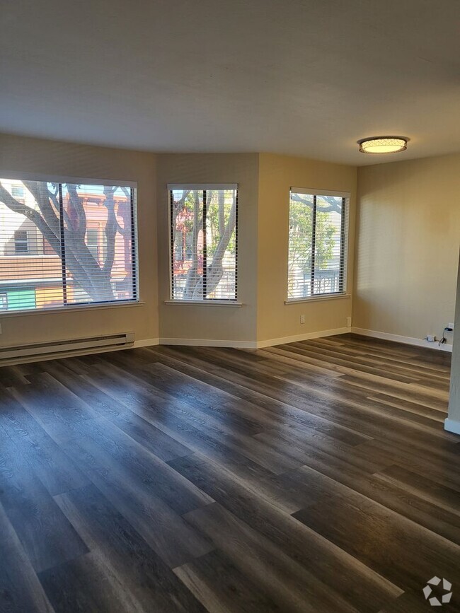 Building Photo - One Bedroom Available Now in the Mission!! Unit 101 Rental