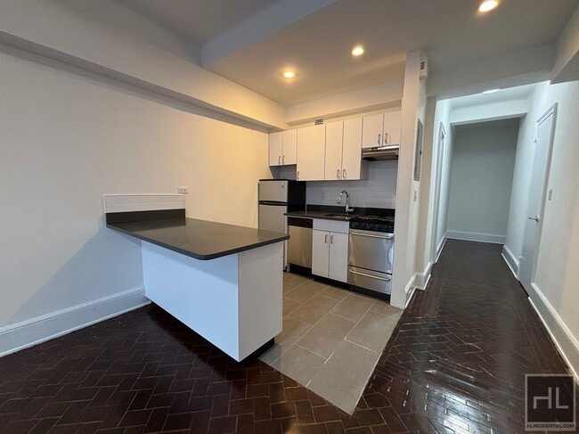 Photo - WEST 73 STREET Unit 6K