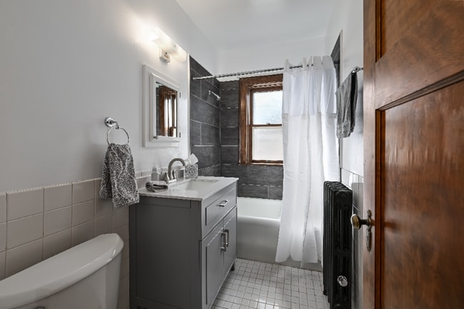 Photo - 1820 N 1st St Unidad 5