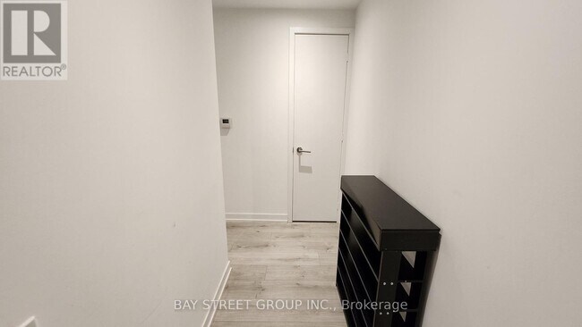 Photo - 161 Roehampton Ave Unit 3303