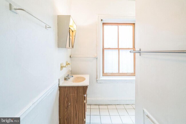 Photo - 2116 Walnut St Unit 3R