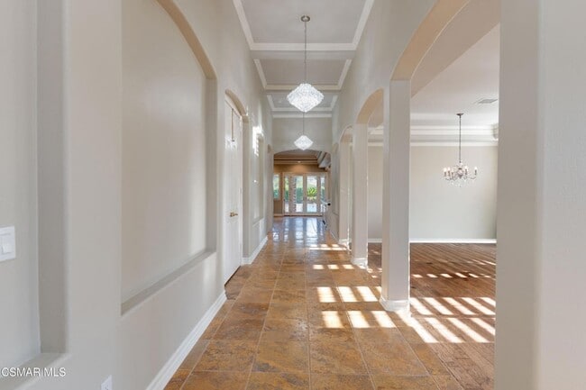 750 Huntsdale Ct