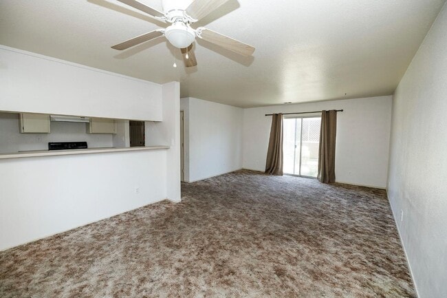 Photo - 1580 N Denair Ave