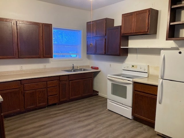 kitchen - 907 Clinton St