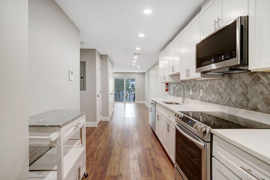Photo - 3110 Georgia Ave NW-201