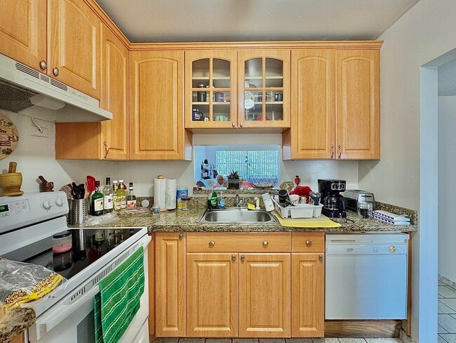 Photo - 5181 W Oakland Park Blvd Unidad 212