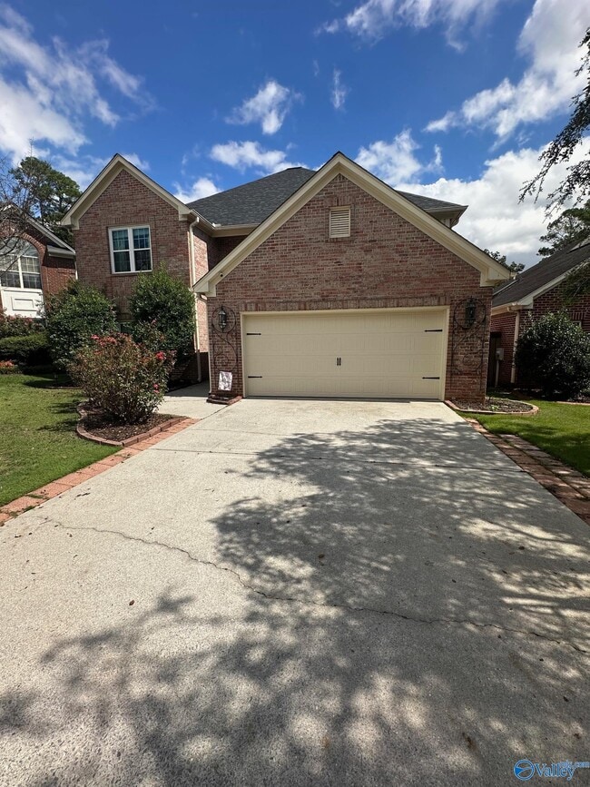 Photo - 114 Canterbury Dr