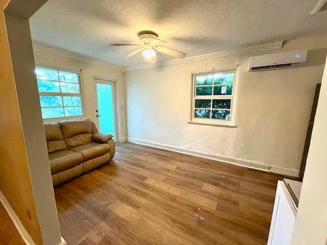 Photo - 5748 Pine Tree Dr Unidad Cottage