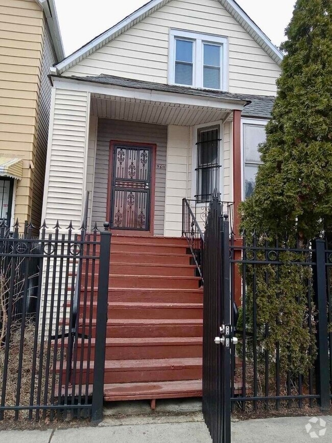 Building Photo - 9611 S Ave L Unit 2 Rental
