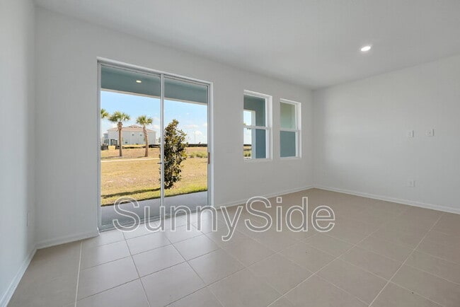 Photo - 2939 Maloof Dr