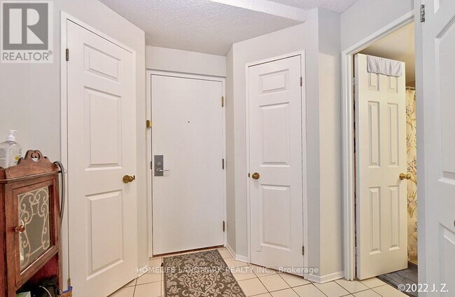 Photo - 55 Centre Ave Unit 605