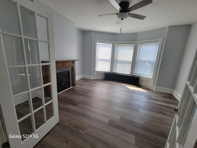 Building Photo - 1324 1st Ave Unit 1324 1st Avenue #1 Rental