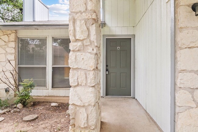 Photo - 7505 St Amant Pl Unit AUS7505 Saint Amant Pl A