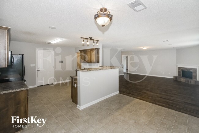 Photo - 7576 Stonington Dr