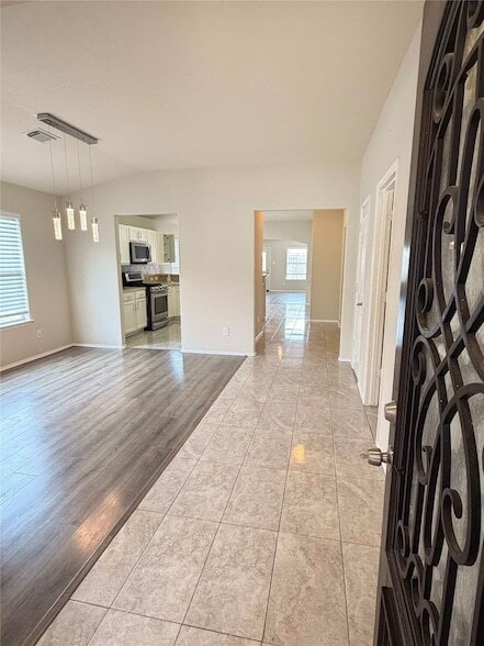 Photo - 631 Kiley Dr