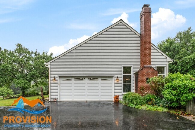 Photo - 119 Fordham Dr