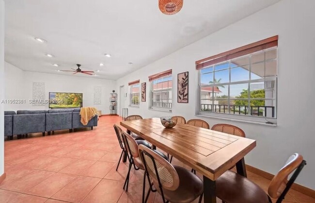 Photo - 2424 NE 9th St Unit 307