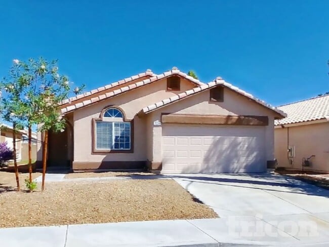 Building Photo - 7020 Overhill Ave