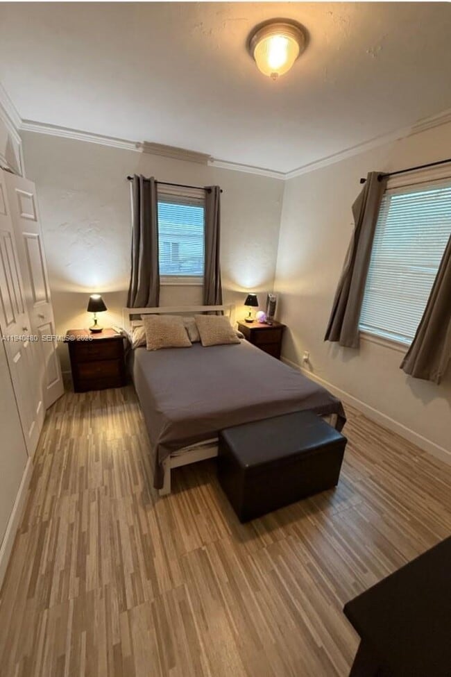 Building Photo - 1715 NW 13th St