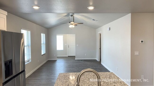 Photo - 8007 Date Ave