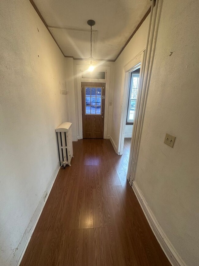 Photo - 218 S 6th St