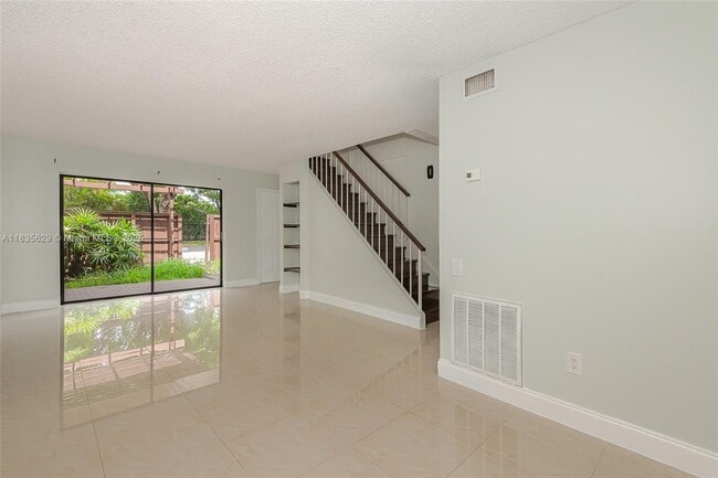 Photo - 6455 SW 116th Pl