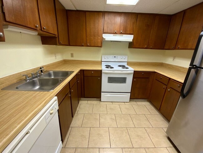 Photo - 8-14 Westridge Cir SW Unit 8 Westridge Cir
