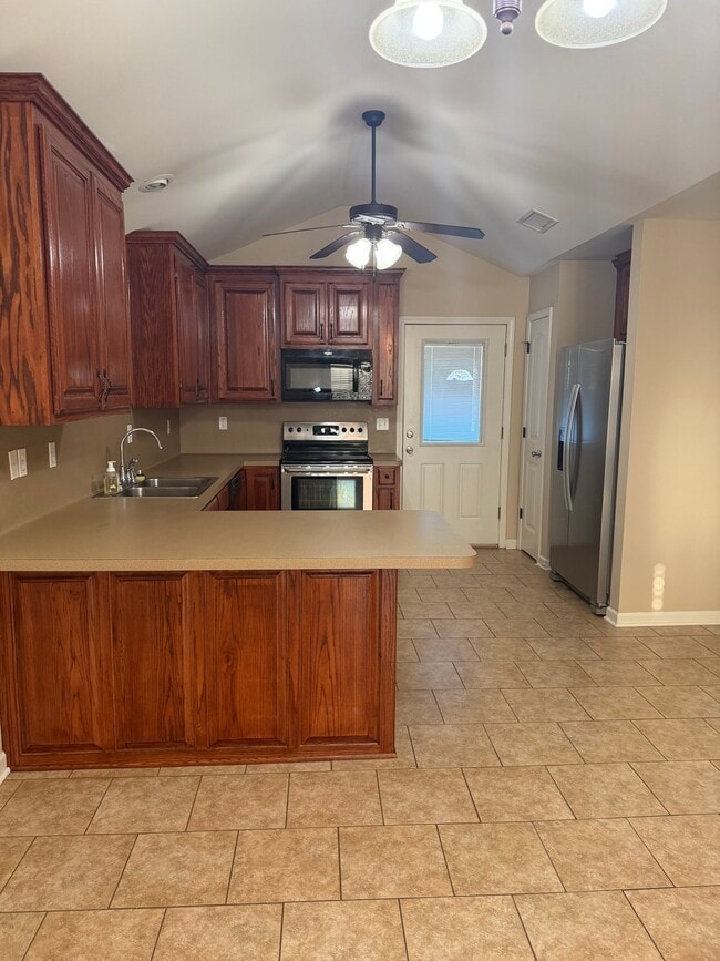 Photo - 12029 Marilyn Ln