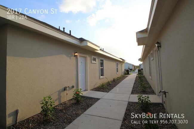 Photo - 2017 Canyon Dr Unit 4