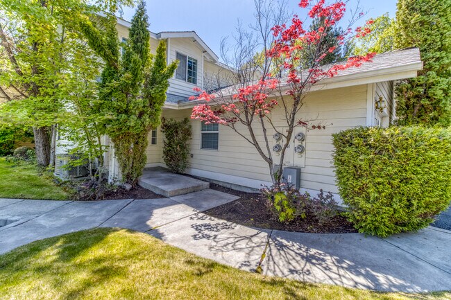 Photo - 1951 NE Sams Loop