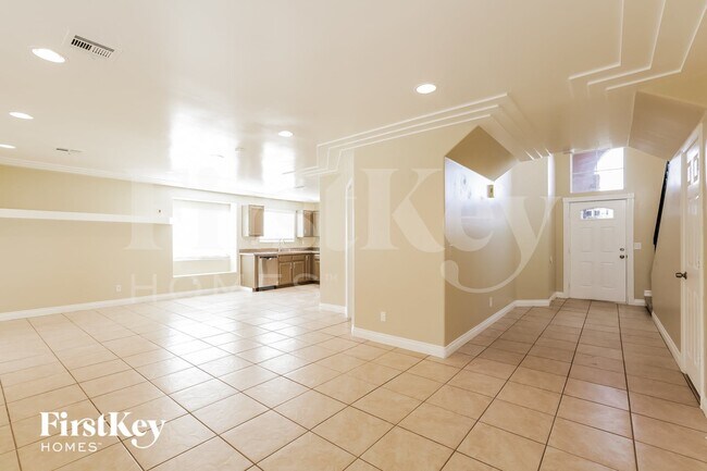 4512 Powell Point Way