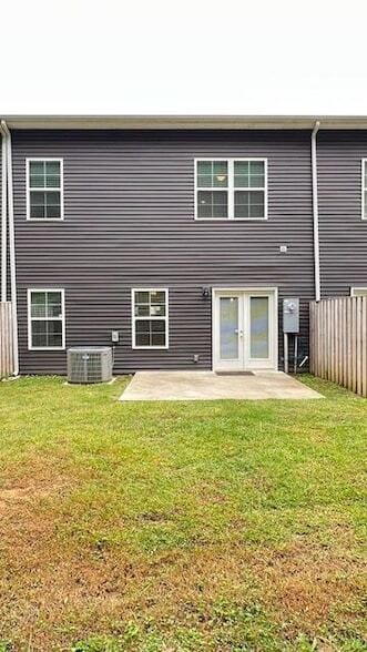 Photo - 564 NE Bellingham Dr