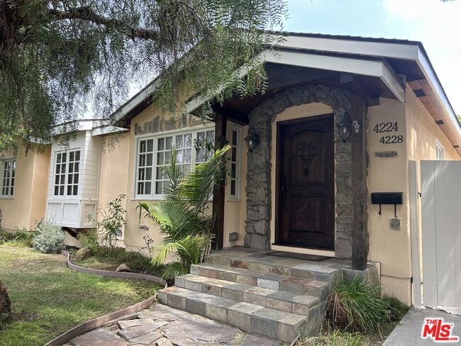 Building Photo - 4224 Beethoven St Rental