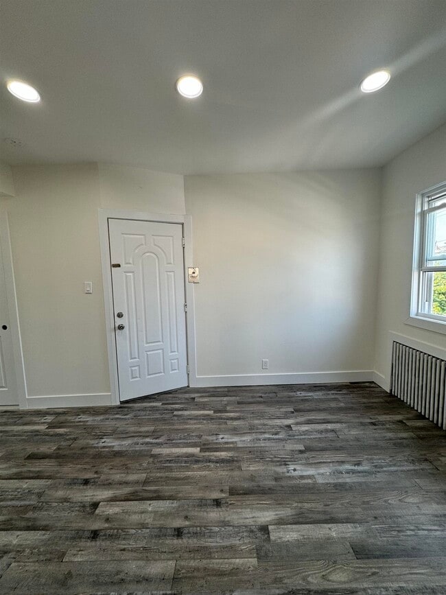 Photo - 411 51st St Unit 3