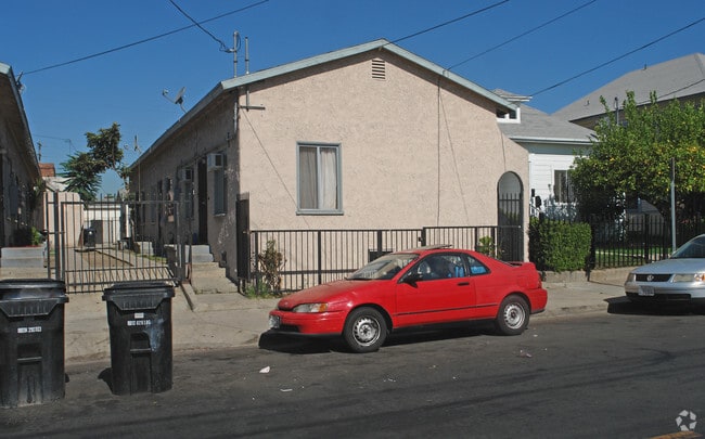 Photo - Johnston Apartments