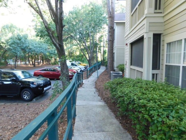 Photo - Mid Island condo for rent Unit 613