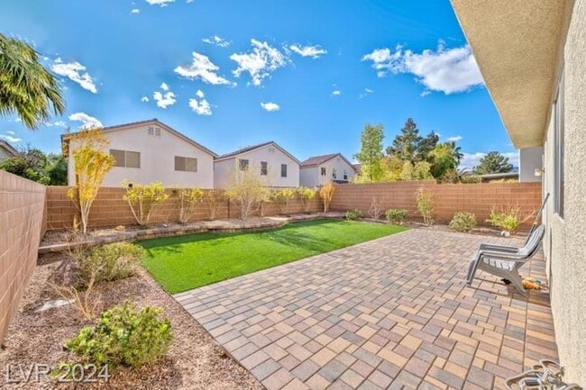 Photo - 4 Bedroom For Rent! Near Durango Station