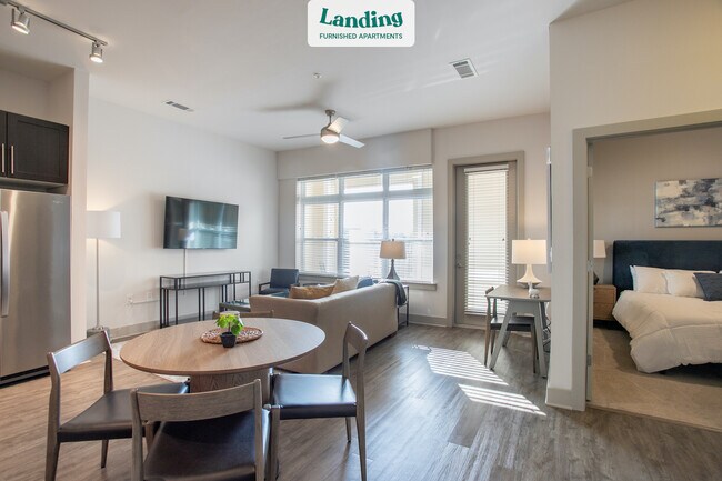 Photo - 905 Kenilworth Ave Unit 426.3679