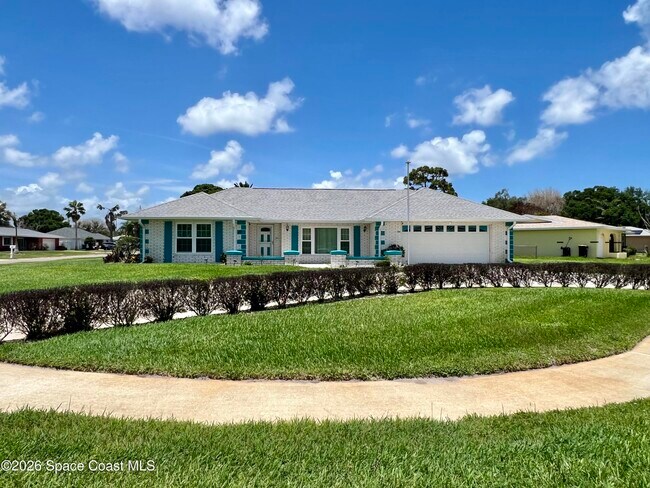 Photo - 1497 Krin Ct NE