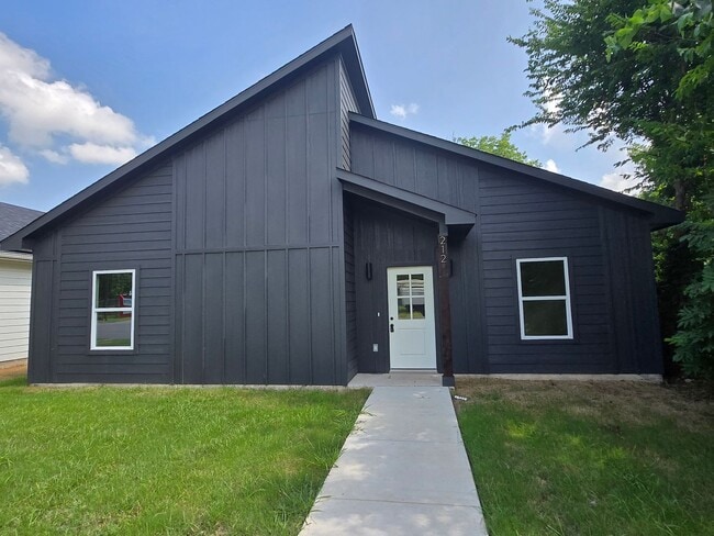Stunning New Build - Stunning New Build House
