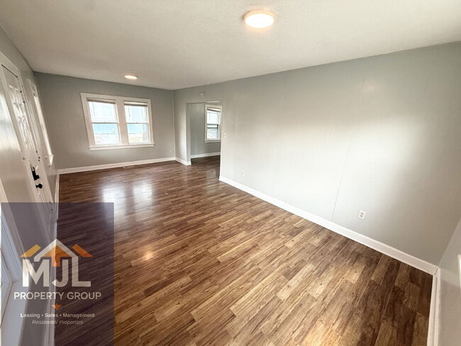 Updated 3 Bedroom / 1 Bath Home In KCMO *READY NOW*