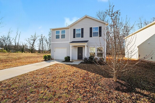 Photo - Beautiful 3-bedroom, 2.5-bath home in Greensboro