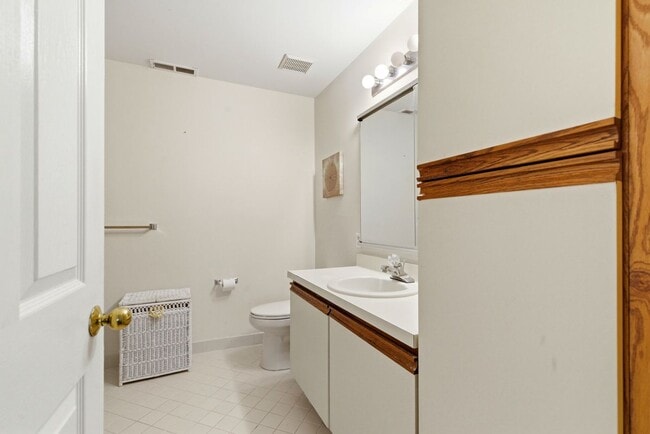 Photo - 3403 Waltham Ct