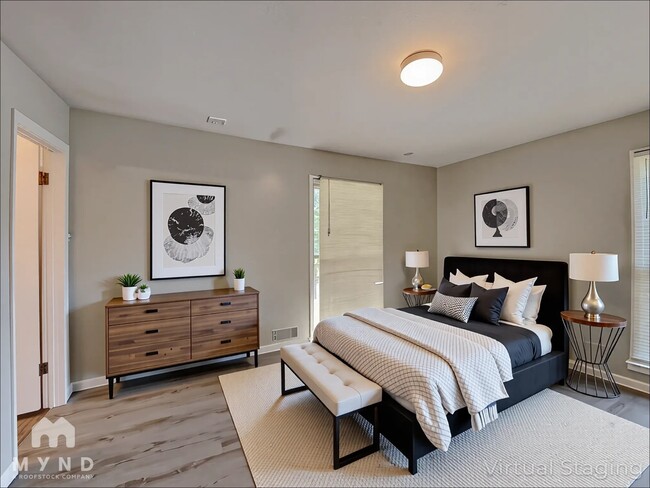 Photo - 2121 W Chester Cir SE