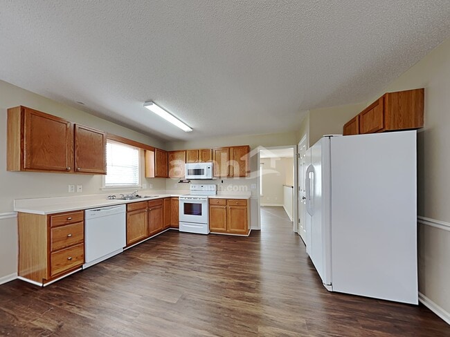 Photo - 5525 Bridgegate Dr