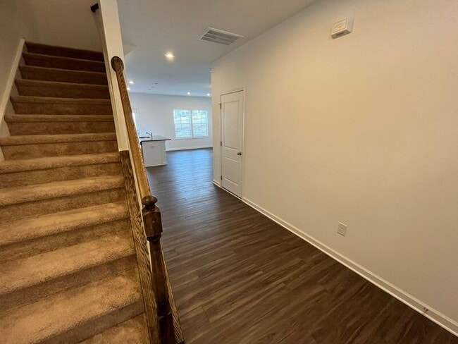 Photo - 805 Star Rdg Dr